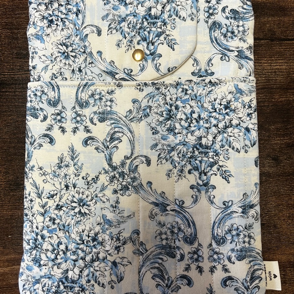 Handmade iPad mini sleeve